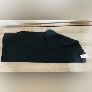 GAP t-shirt - black - small